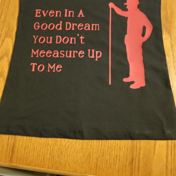 Clothes - Picture 8 of 8